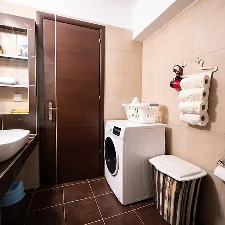 Vila Super Lux Maisonette, 10 Minutes From Center Soluň