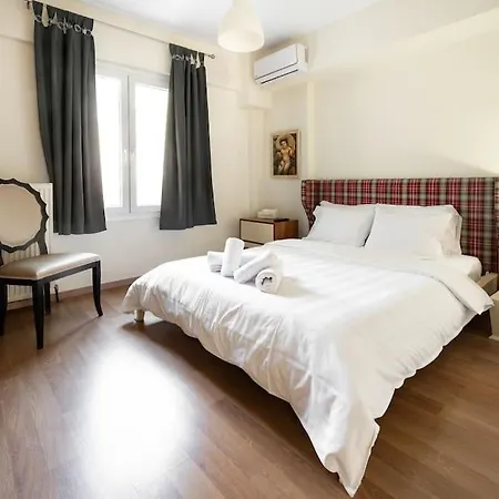 Super Lux Maisonette, 10 Minutes From Center Vila *