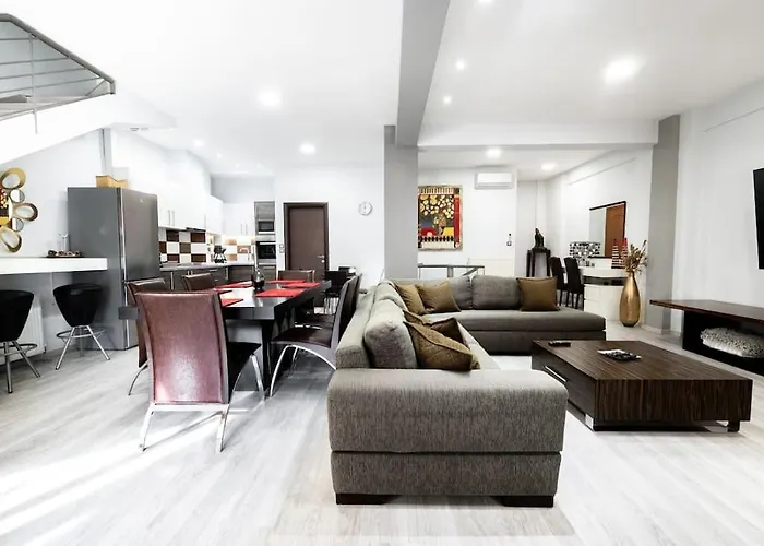 Super Lux Maisonette, 10 Minutes From Center Thessaloníki