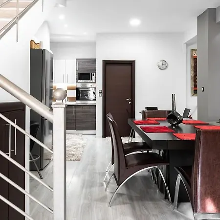 Super Lux Maisonette, 10 Minutes From Center
